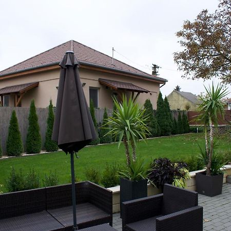 Gerti Apartman 2 Nyíregyháza Exterior foto